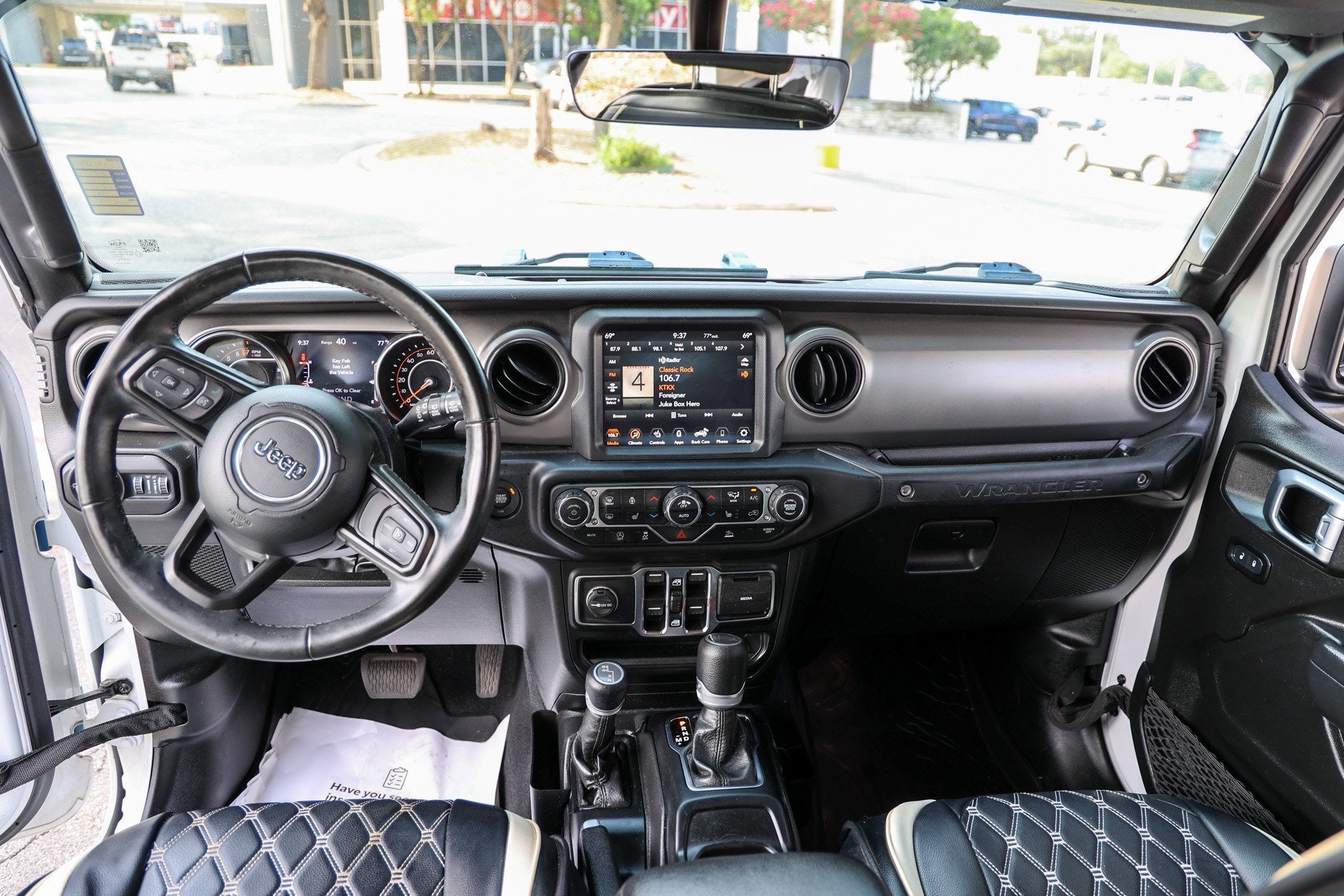 2022 Jeep Wrangler Unlimited Willys