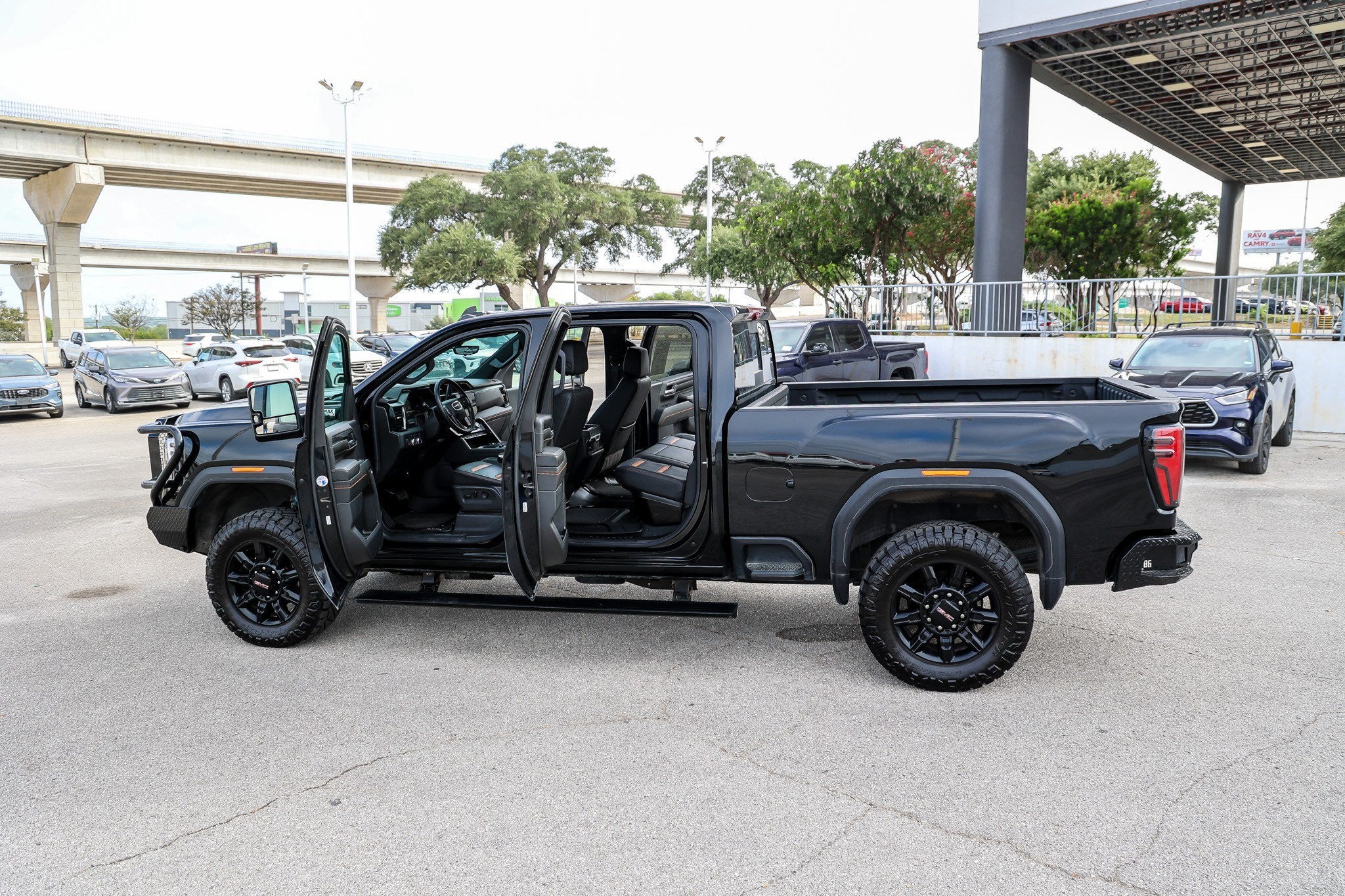 2024 GMC Sierra HD AT4