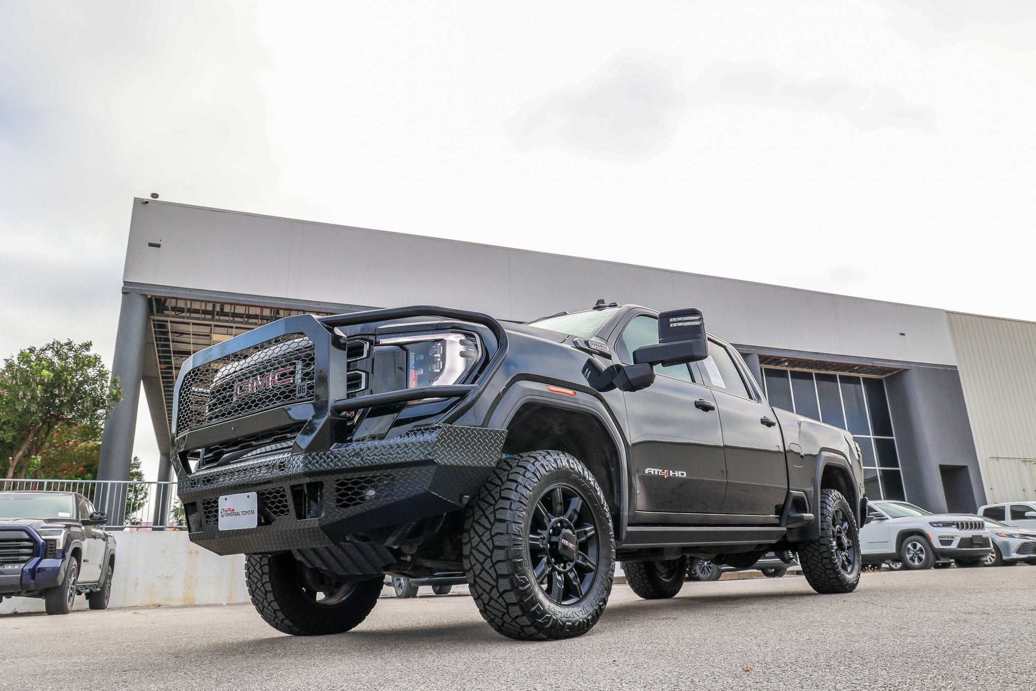 2024 GMC Sierra HD AT4