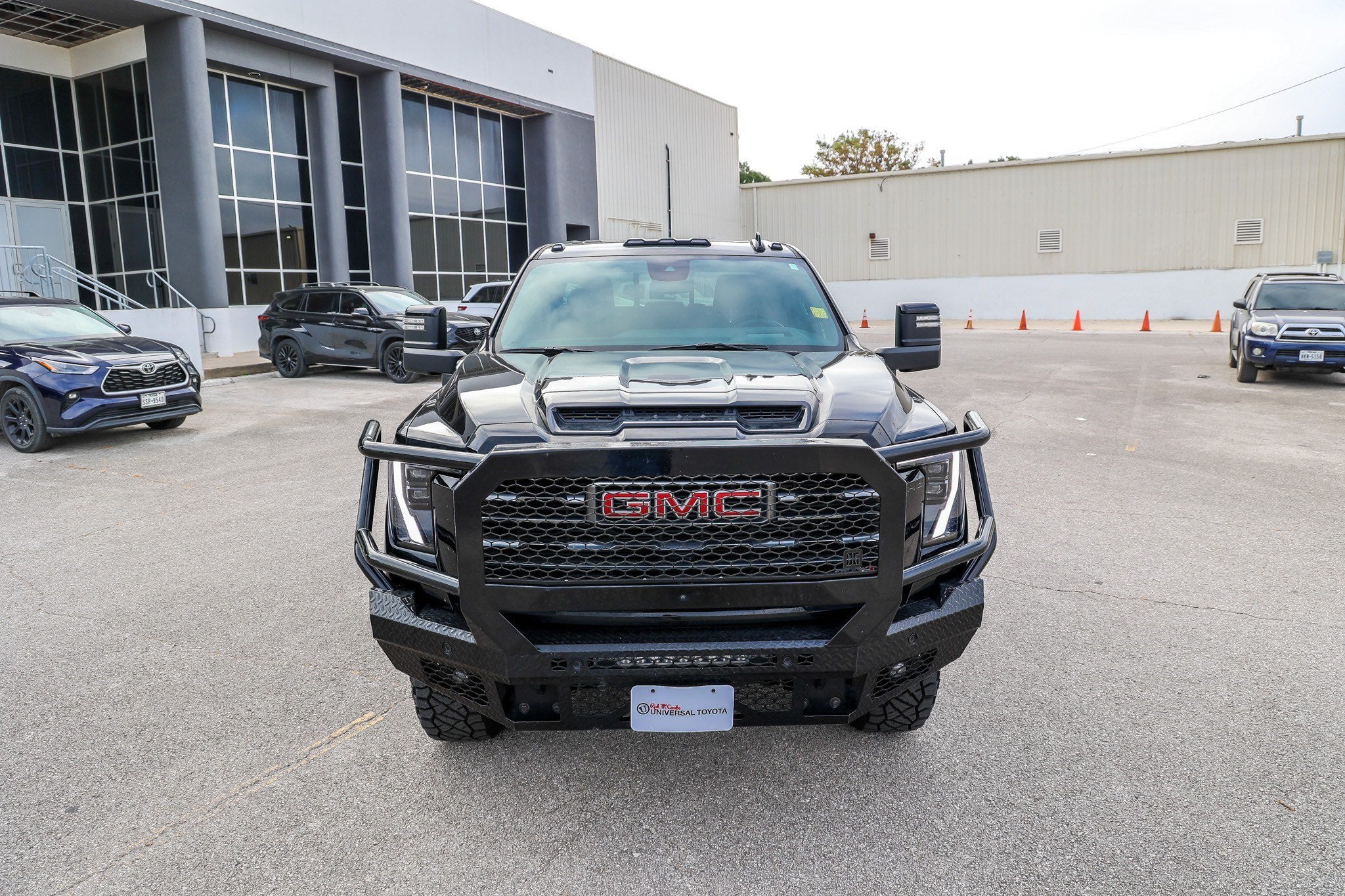 2024 GMC Sierra HD AT4