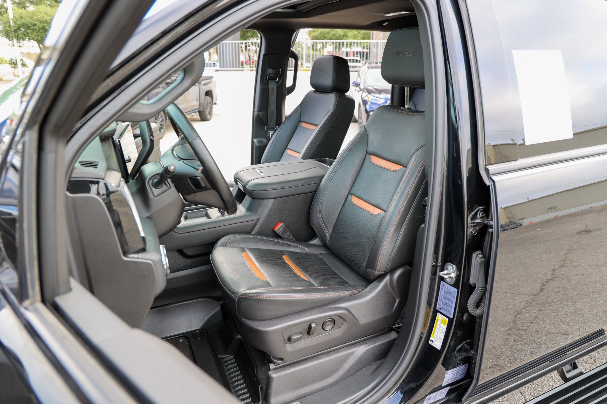 2024 GMC Sierra HD AT4