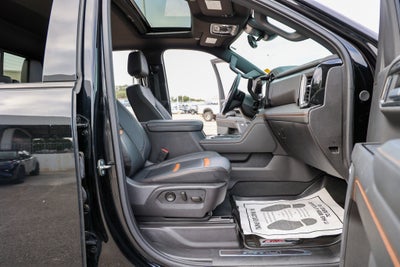 2024 GMC Sierra HD AT4