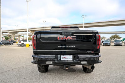 2024 GMC Sierra HD AT4