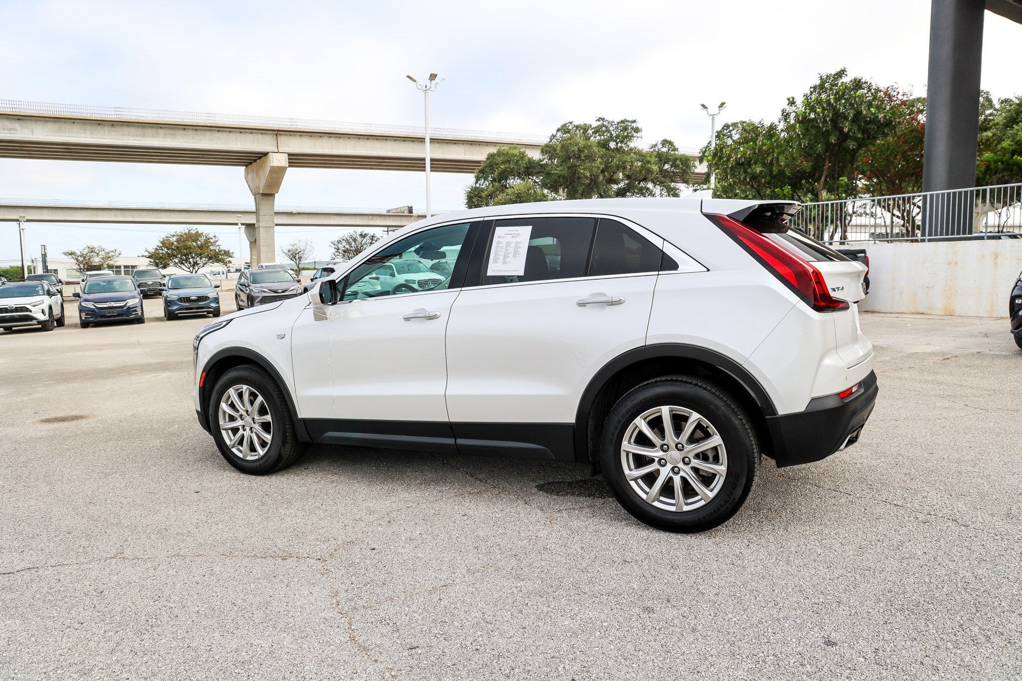 2023 Cadillac XT4 FWD Luxury
