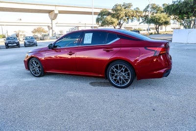 2024 Nissan Altima 2.0 SR