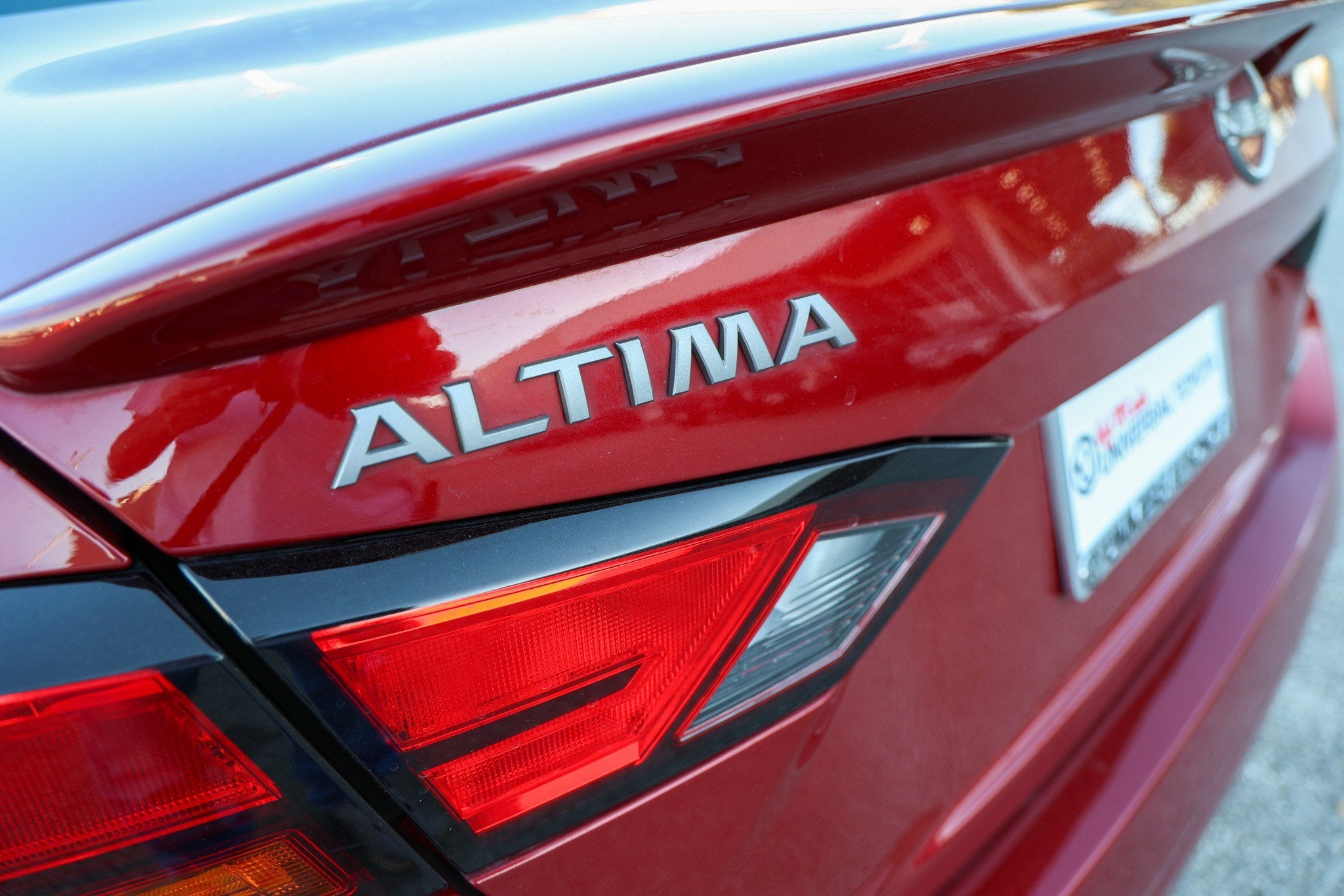 2024 Nissan Altima 2.0 SR