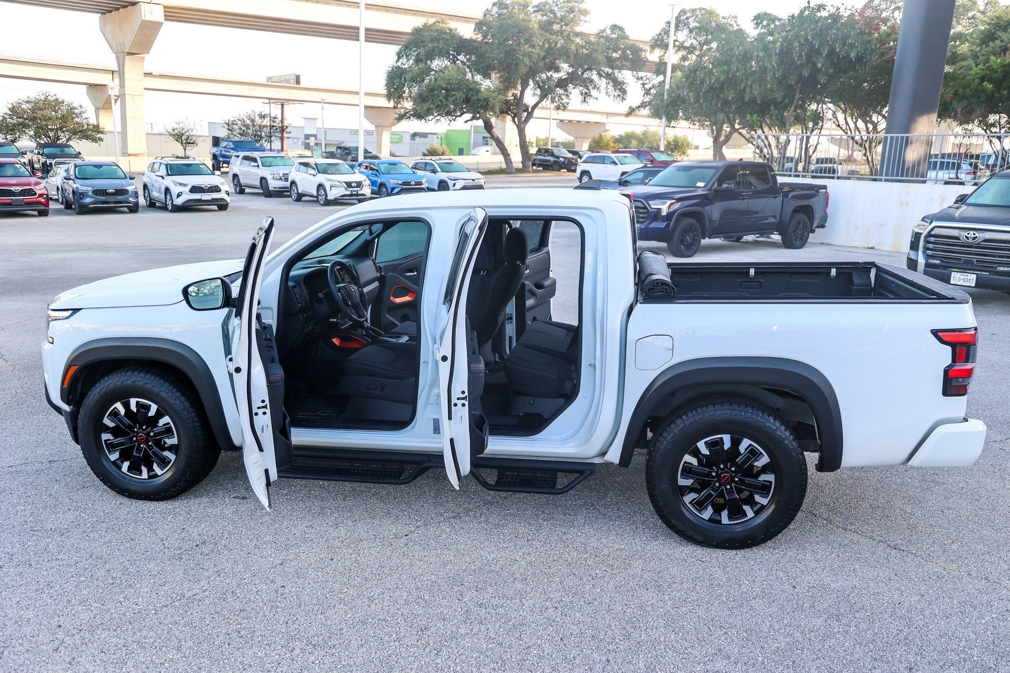 2024 Nissan Frontier PRO-X