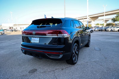 2025 Volkswagen Atlas Cross Sport 2.0T SE w/Technology