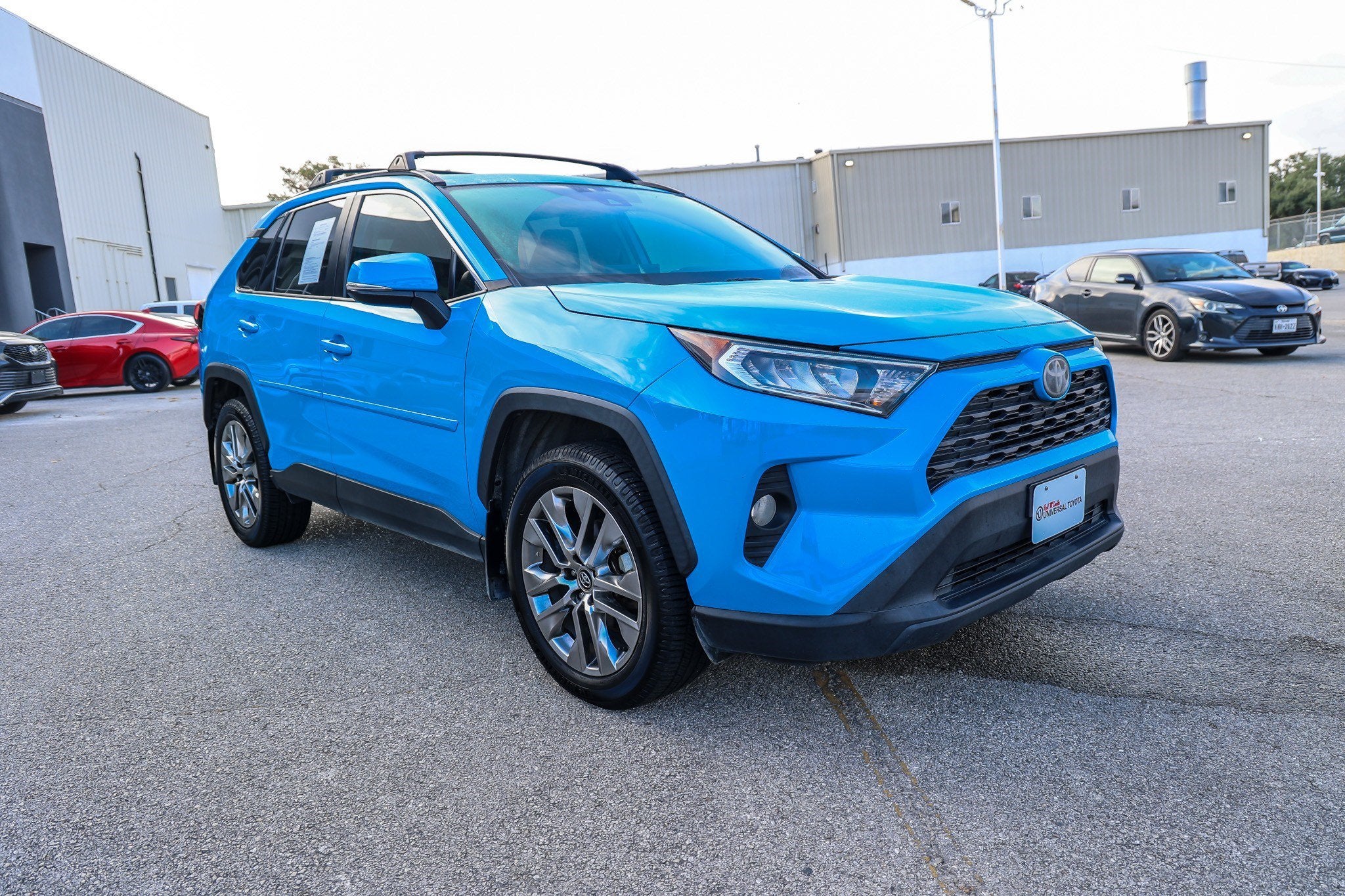 2020 Toyota RAV4 XLE Premium