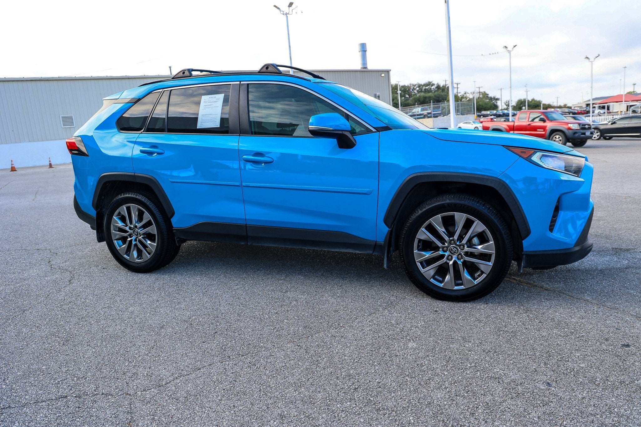 2020 Toyota RAV4 XLE Premium