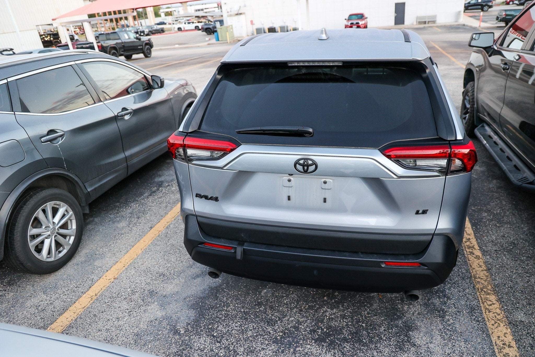 2024 Toyota RAV4 LE