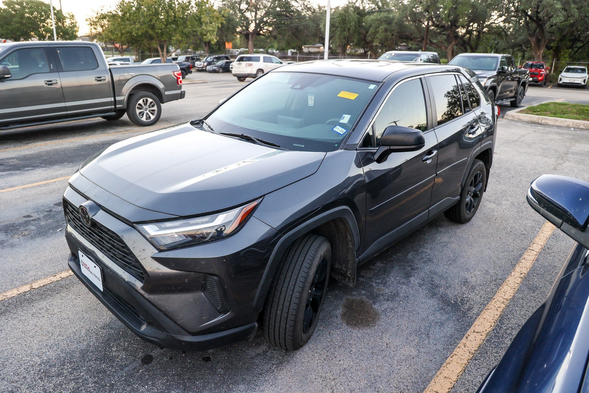2024 Toyota RAV4 LE