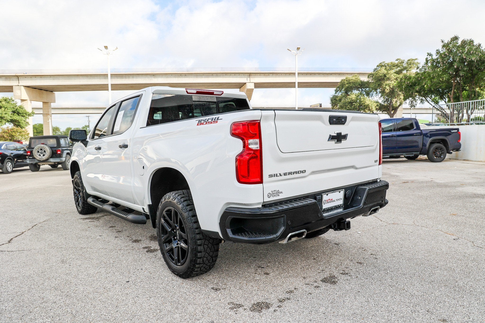 2025 Chevrolet Silverado LT Trail Boss