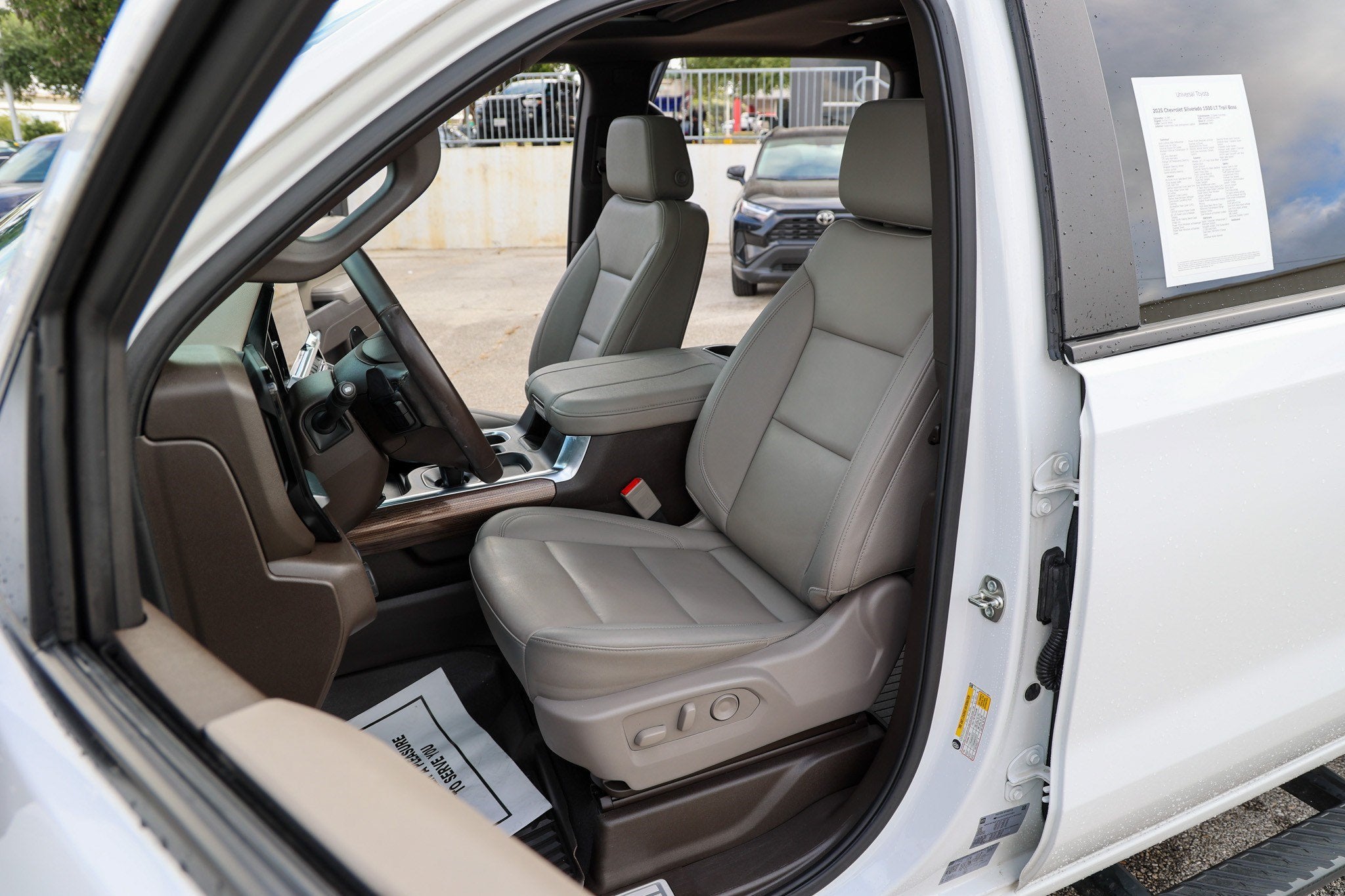 2025 Chevrolet Silverado LT Trail Boss