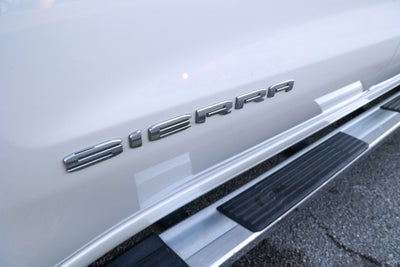 2024 GMC Sierra SLT