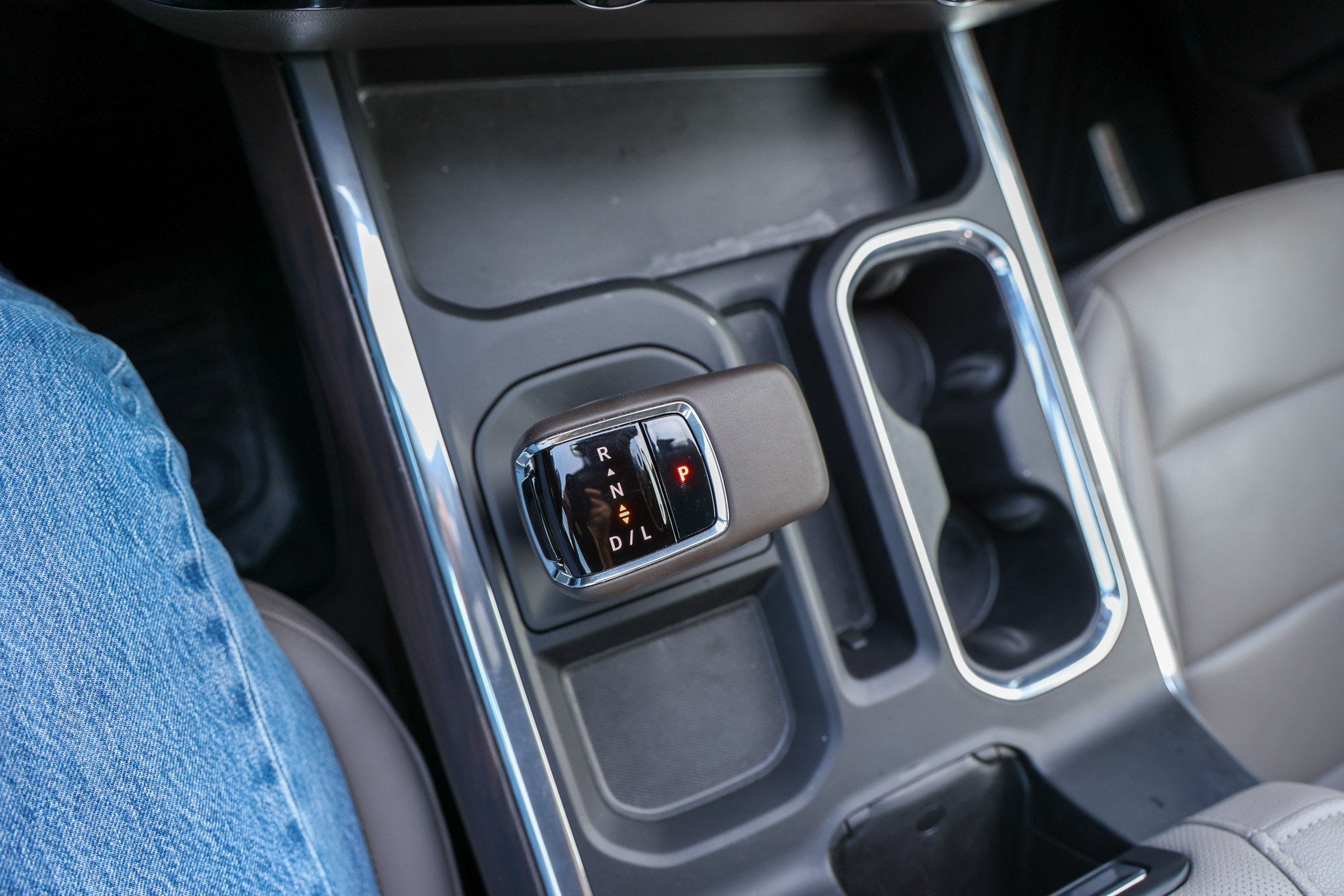 2024 GMC Sierra SLT