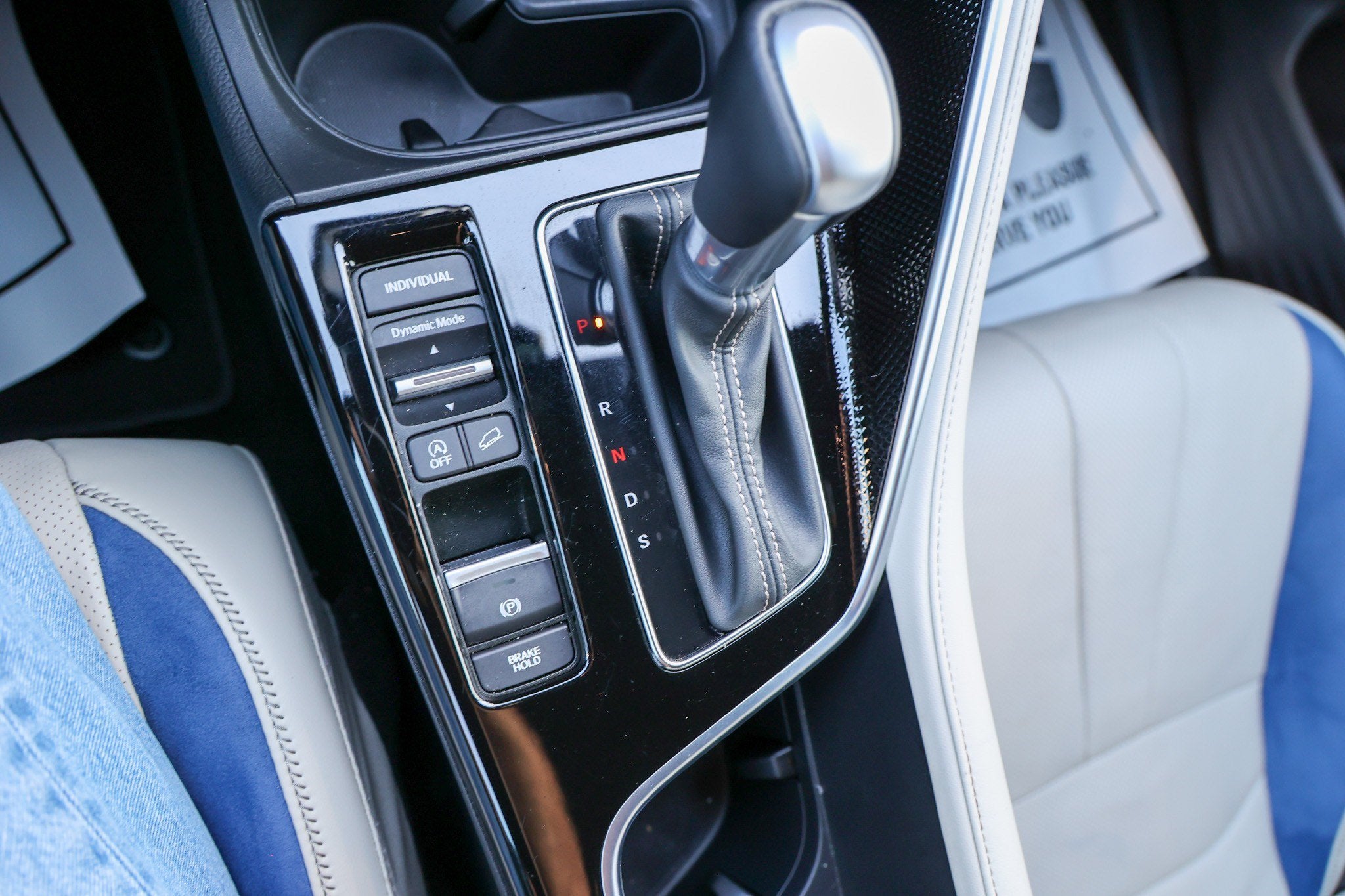 2025 Acura ADX w/A-Spec Advance Package