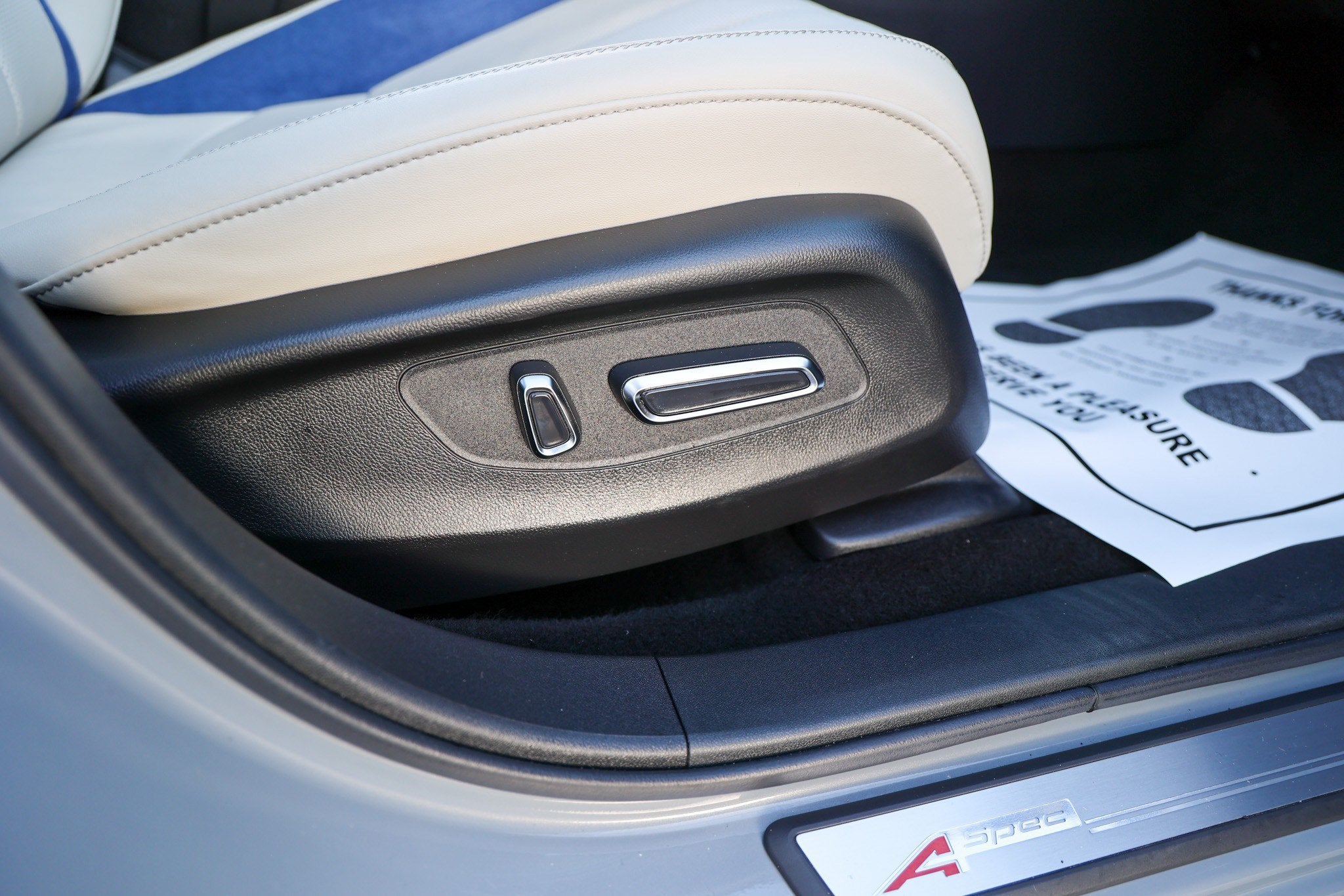 2025 Acura ADX w/A-Spec Advance Package