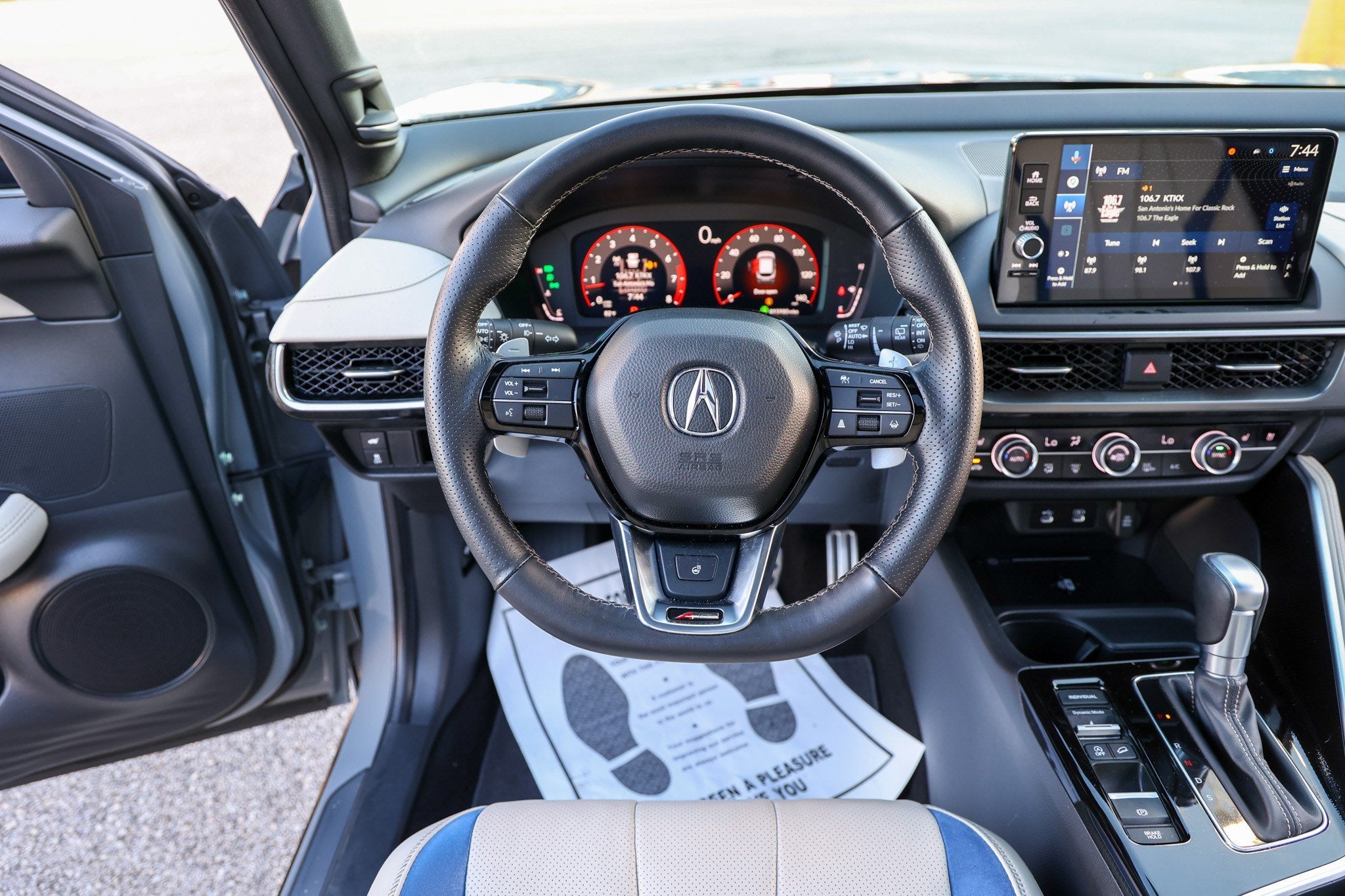 2025 Acura ADX w/A-Spec Advance Package