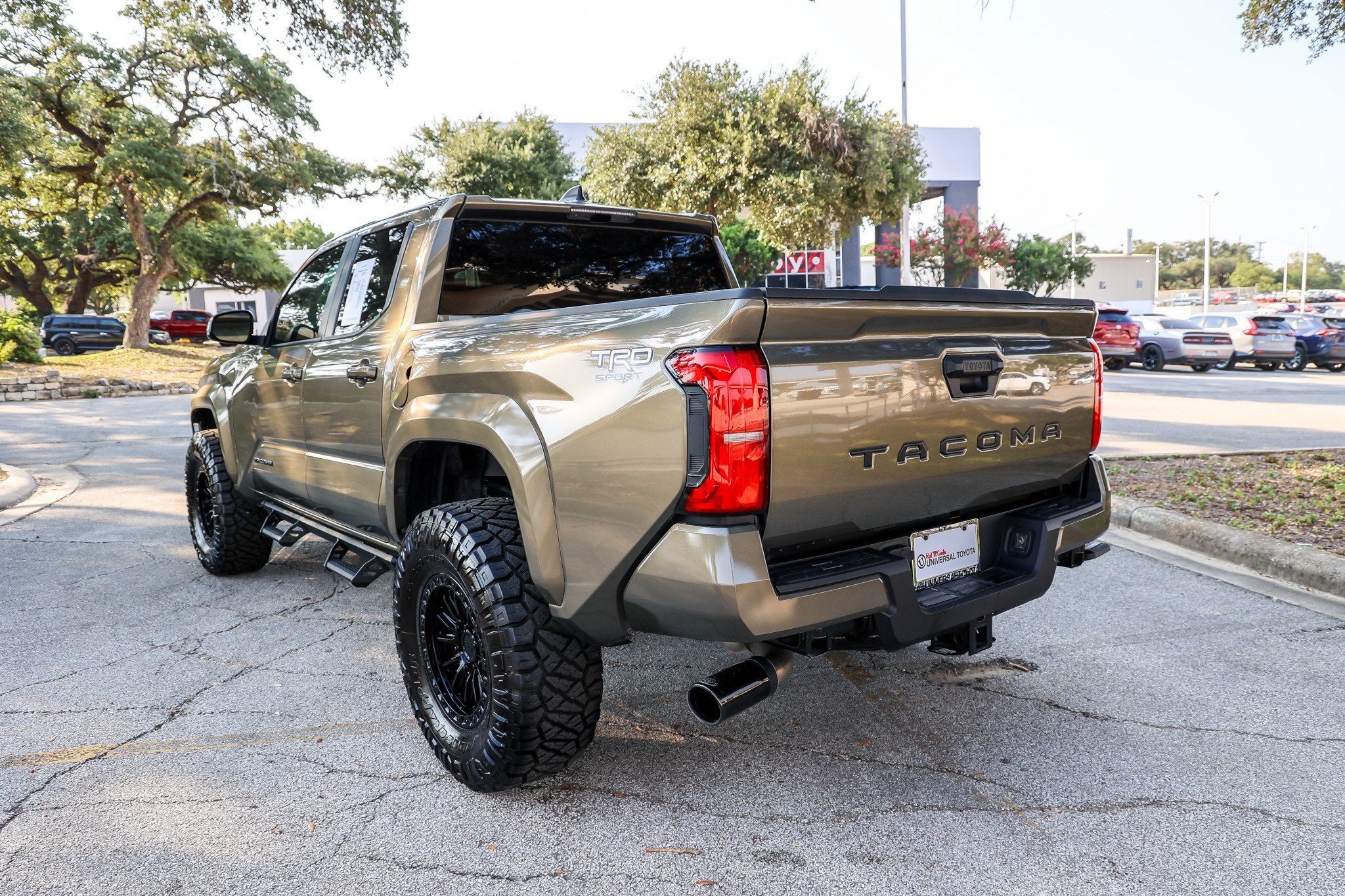 2025 Toyota Tacoma SR5