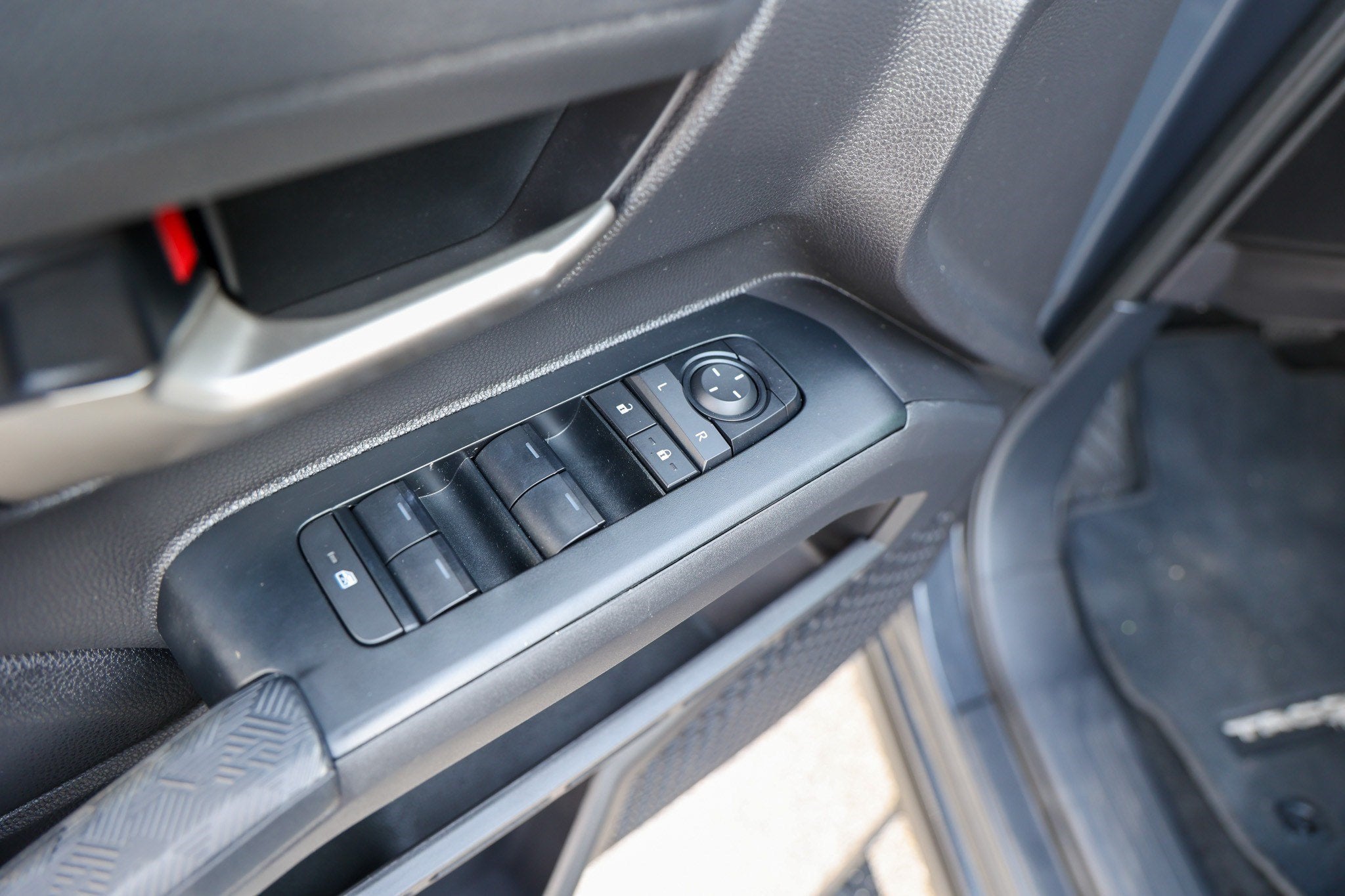 2025 Toyota Tacoma i-FORCE MAX TRD Off Road Hybrid