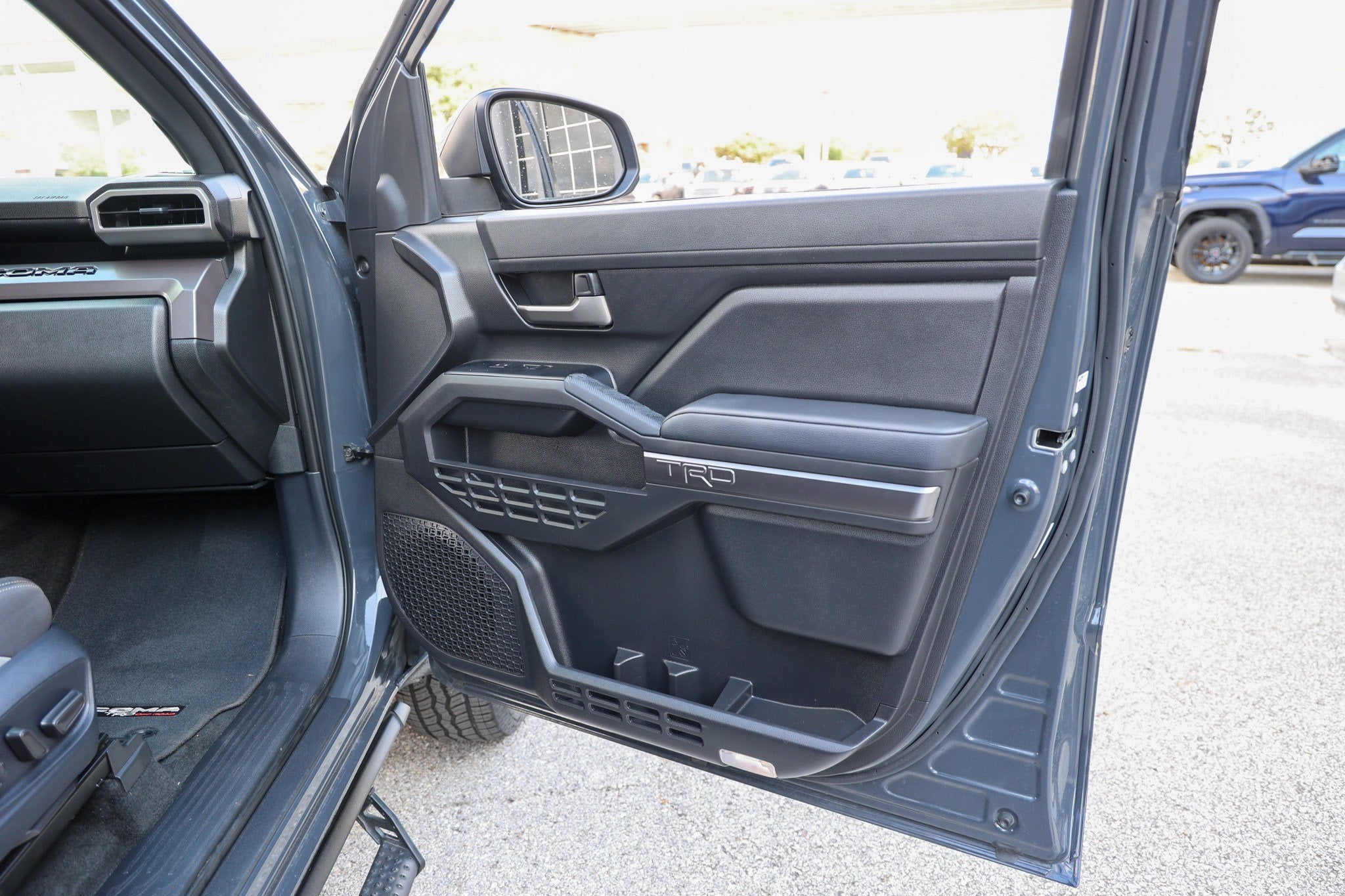 2025 Toyota Tacoma i-FORCE MAX TRD Off Road Hybrid