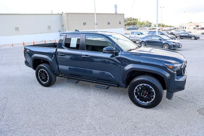 2025 Toyota Tacoma i-FORCE MAX TRD Off Road Hybrid