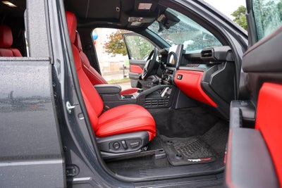 2025 Toyota Tacoma i-FORCE MAX TRD Pro Hybrid