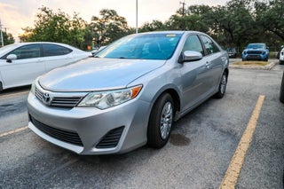 2014 Toyota CAMRY LE
