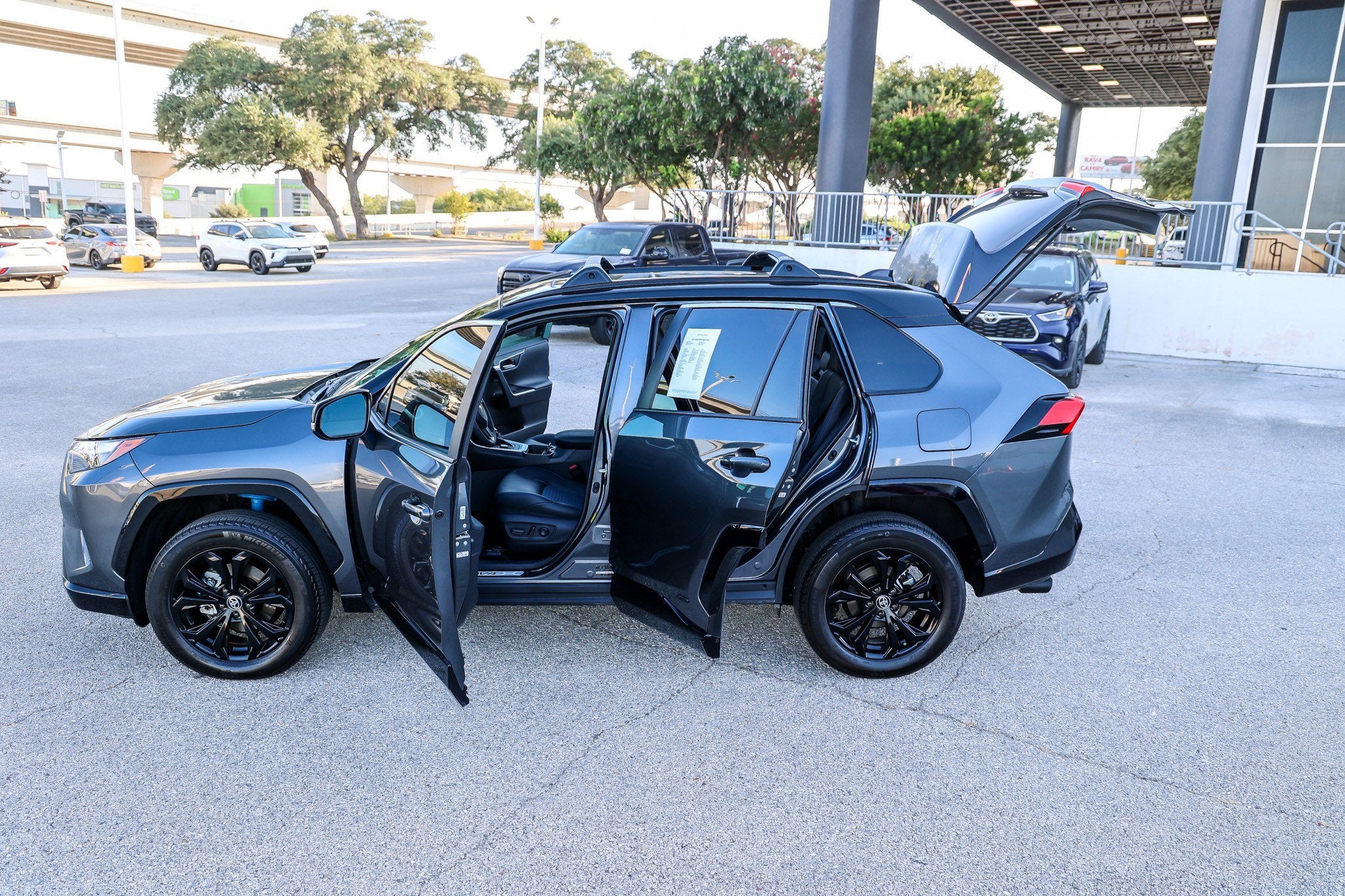 2025 Toyota RAV4 Hybrid Hybrid XSE