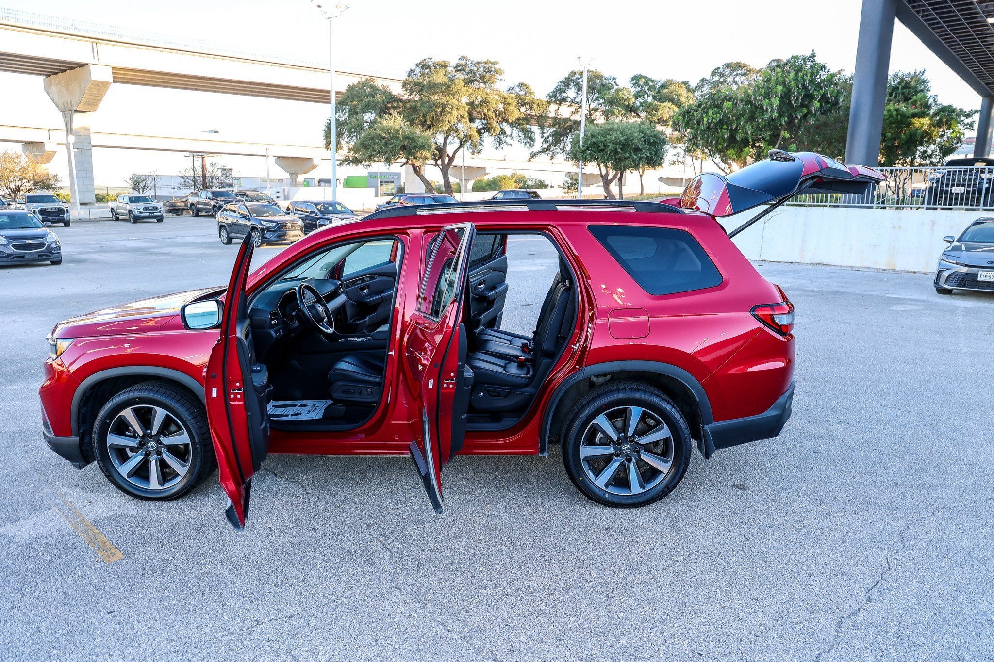 2025 Honda Pilot Touring