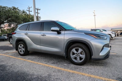 2021 Toyota Highlander L