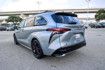 2021 Toyota Sienna XSE