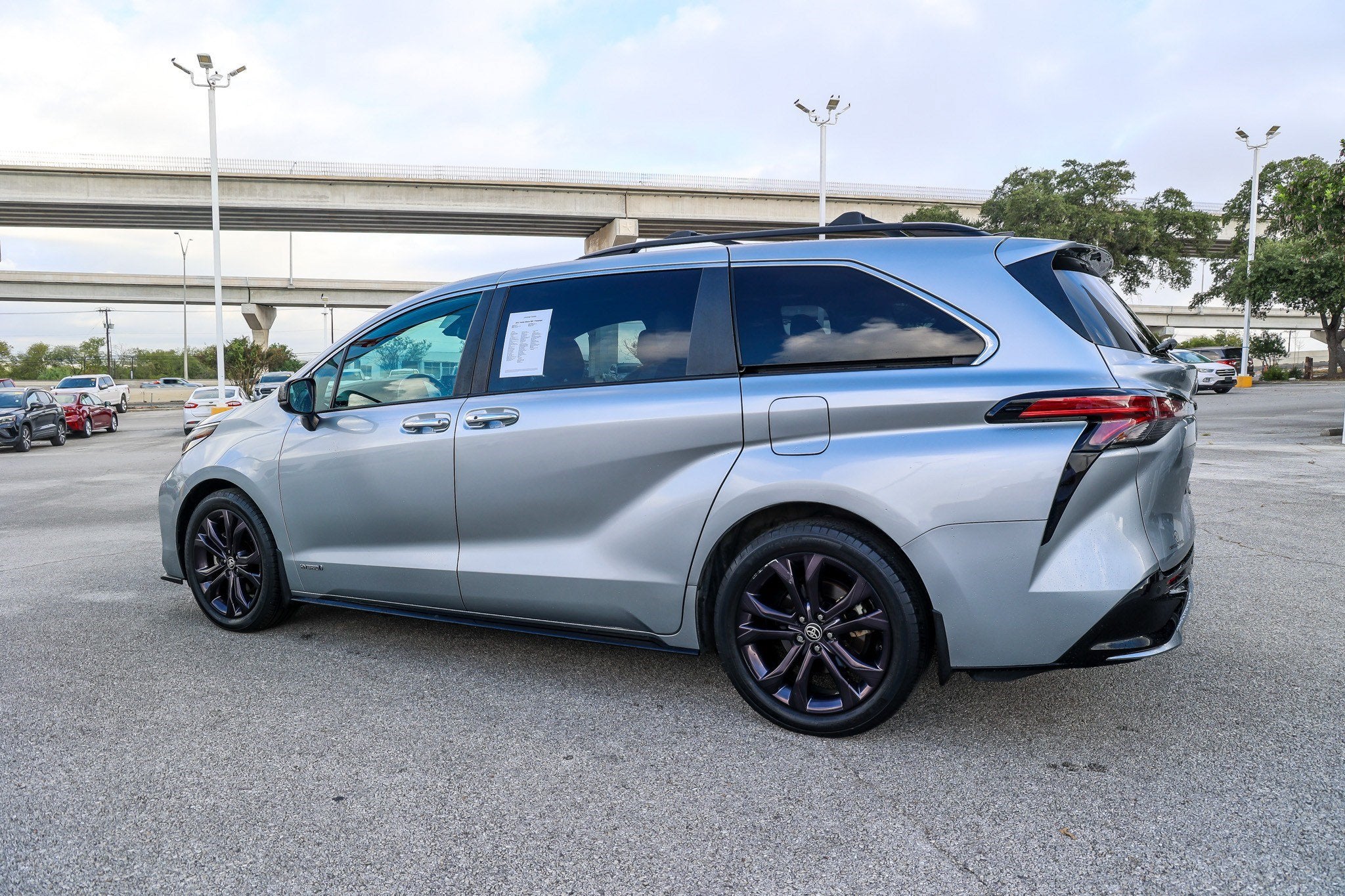 2021 Toyota Sienna XSE