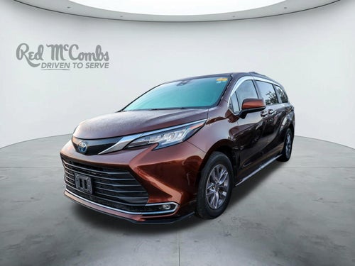 2023 Toyota Sienna XLE