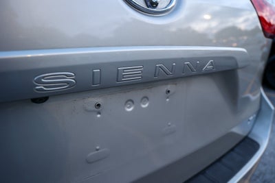 2017 Toyota Sienna Limited