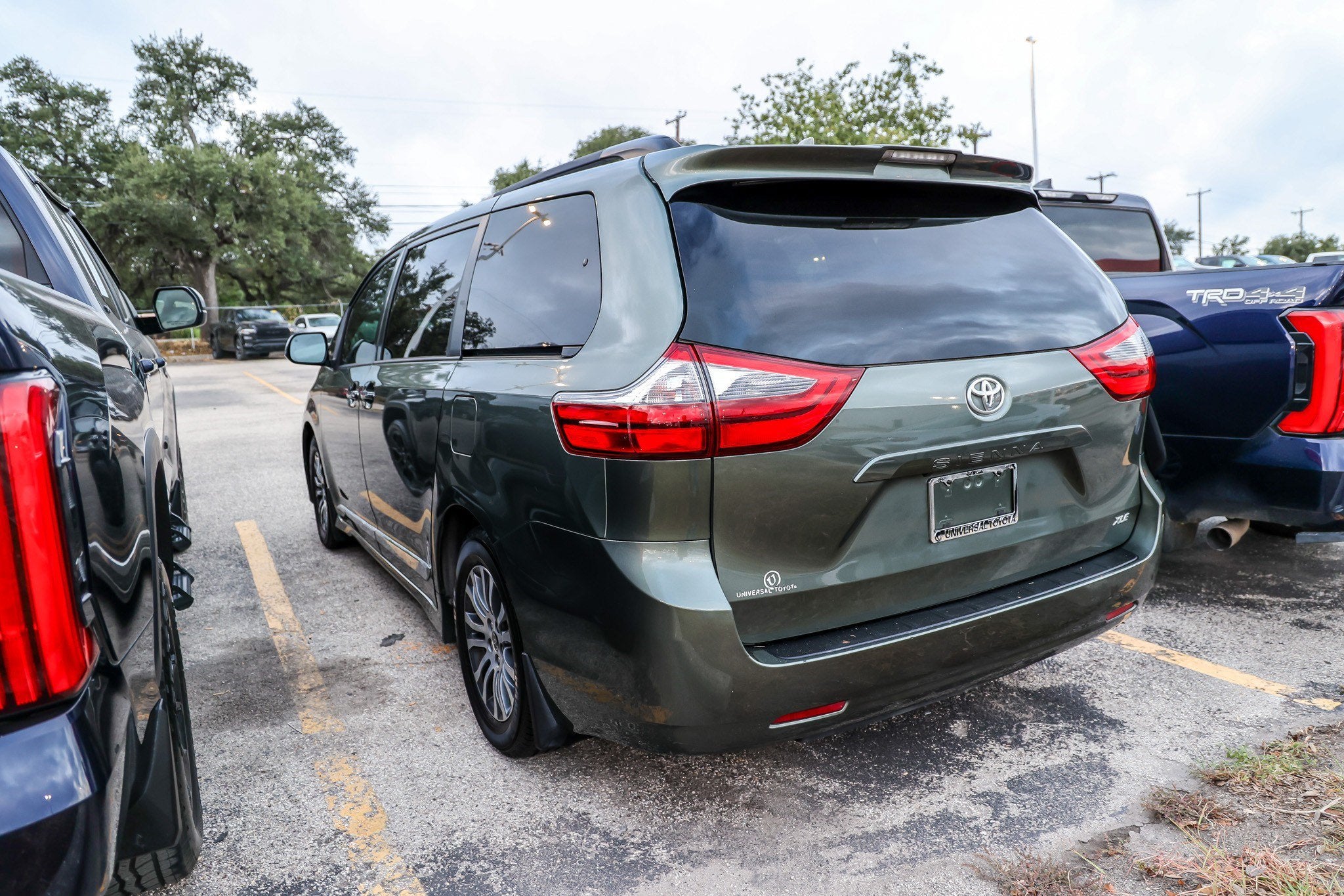 2020 Toyota Sienna XLE