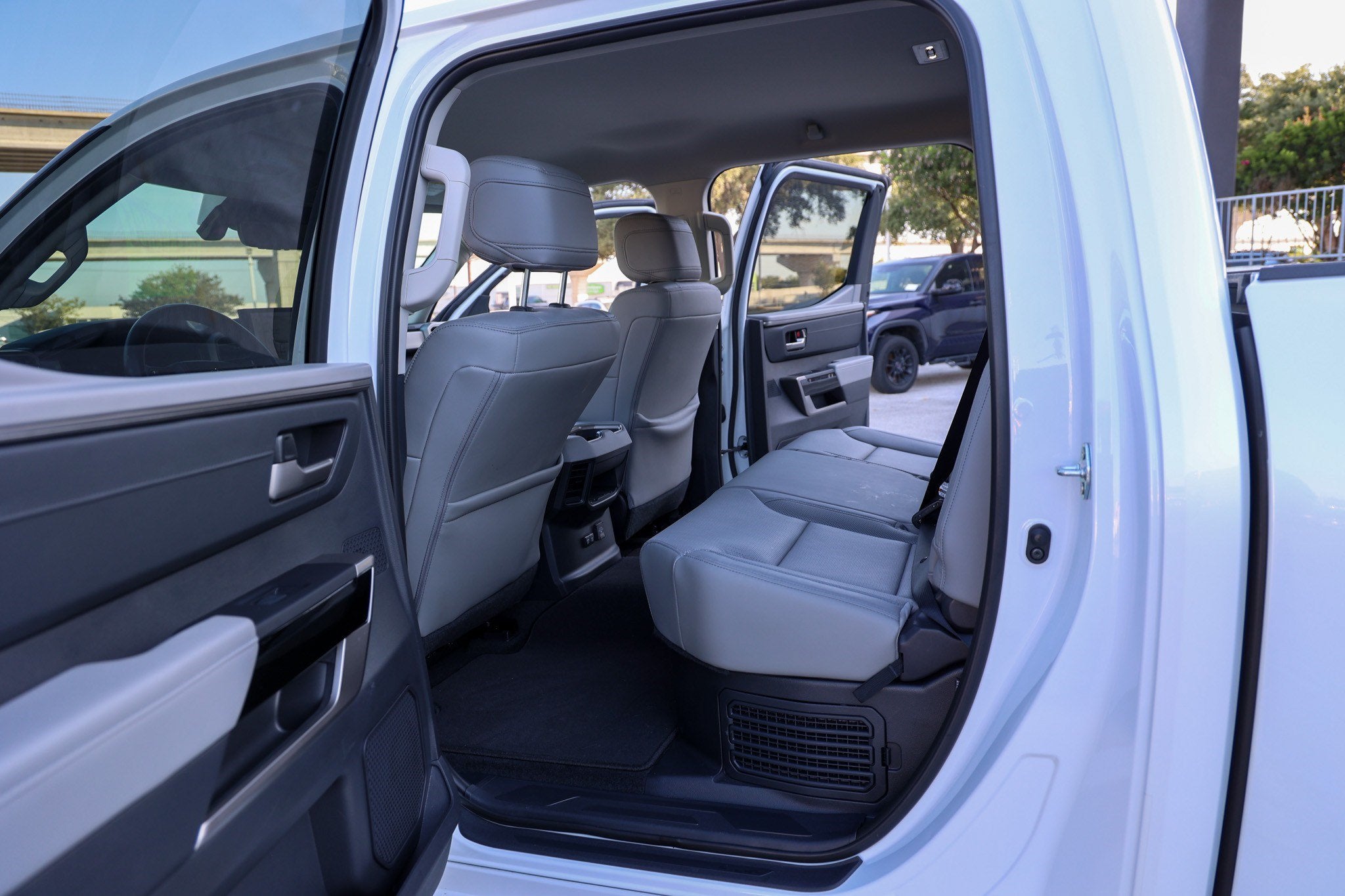 2024 Toyota Tundra i-FORCE MAX Limited Hybrid
