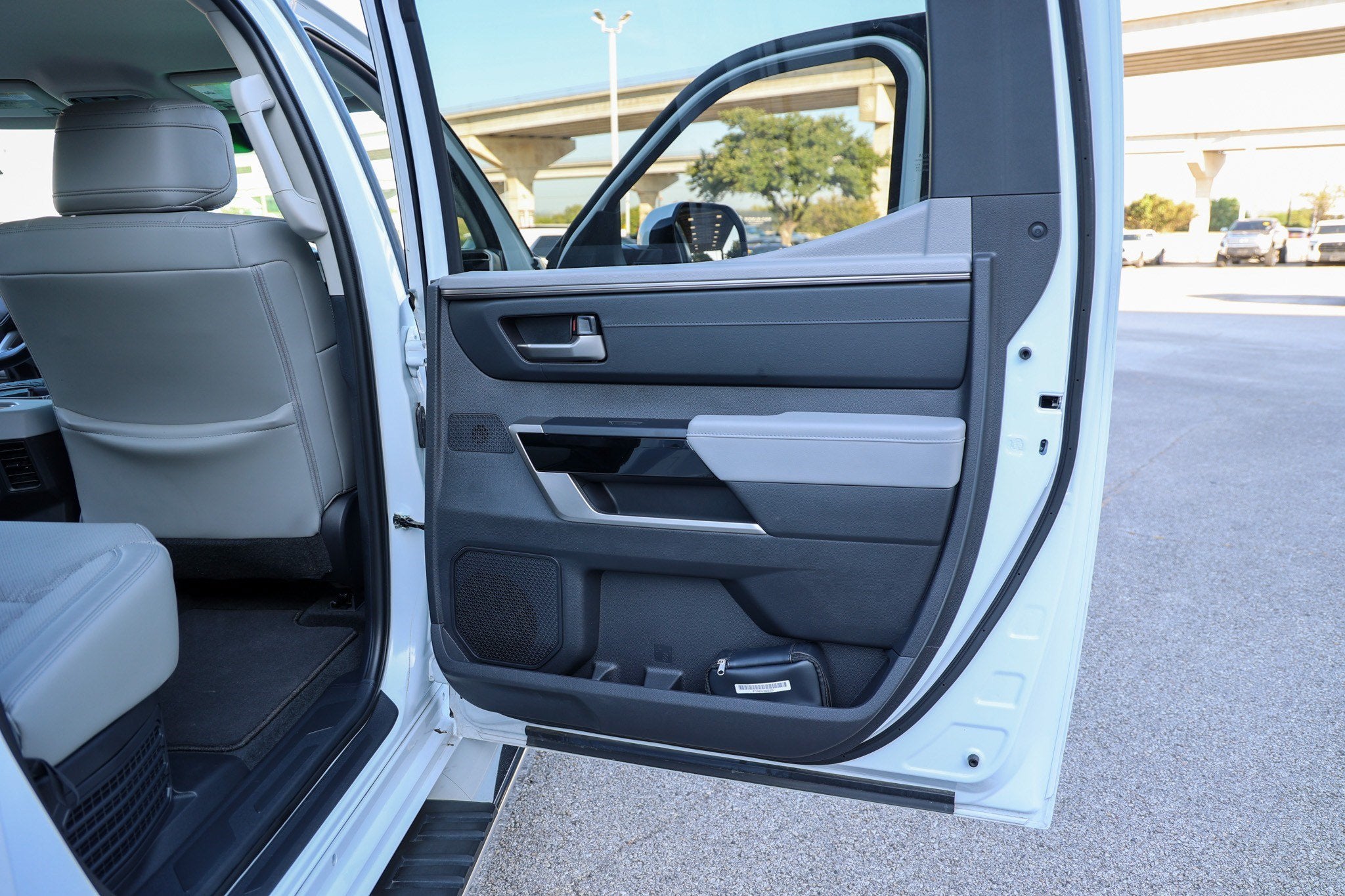 2024 Toyota Tundra i-FORCE MAX Limited Hybrid