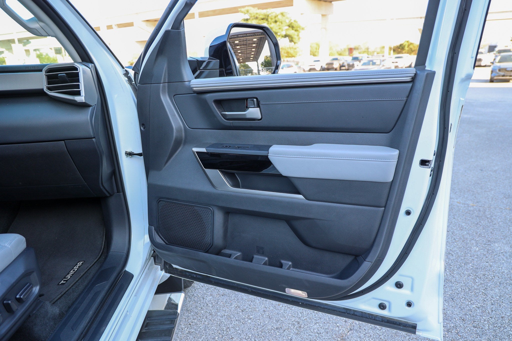 2024 Toyota Tundra i-FORCE MAX Limited Hybrid