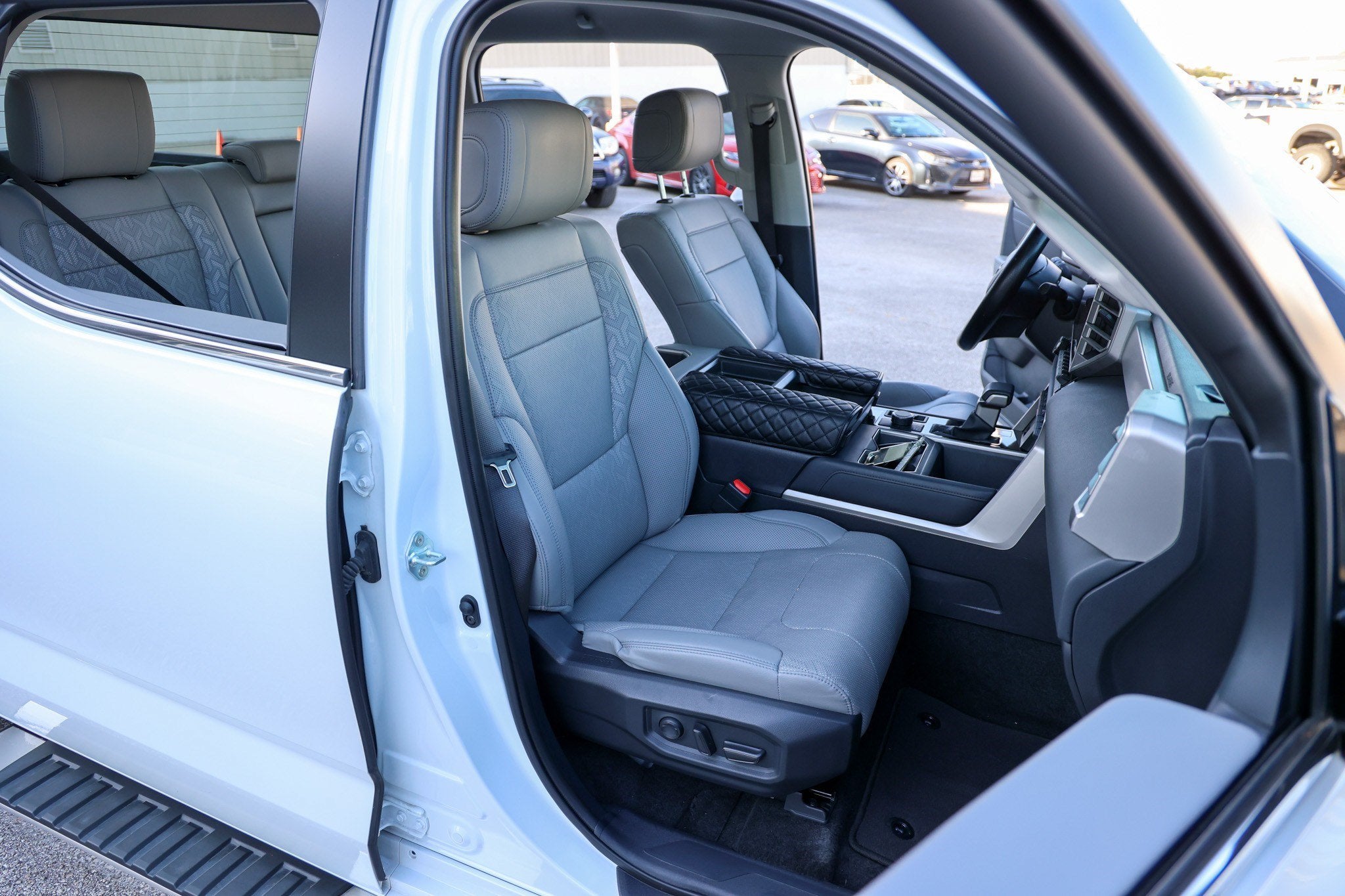 2024 Toyota Tundra i-FORCE MAX Limited Hybrid