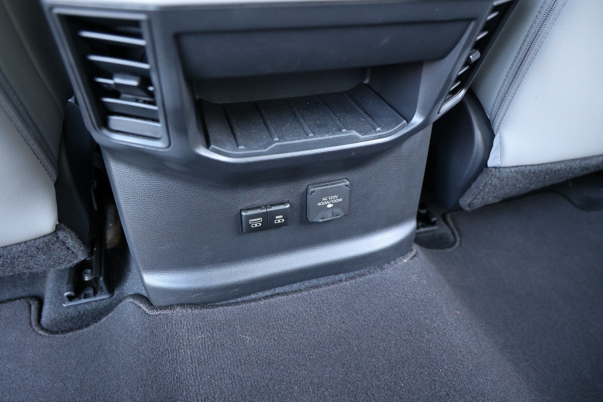 2024 Toyota Tundra i-FORCE MAX Limited Hybrid