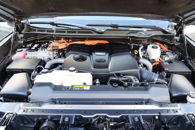 2024 Toyota Tundra i-FORCE MAX Limited Hybrid