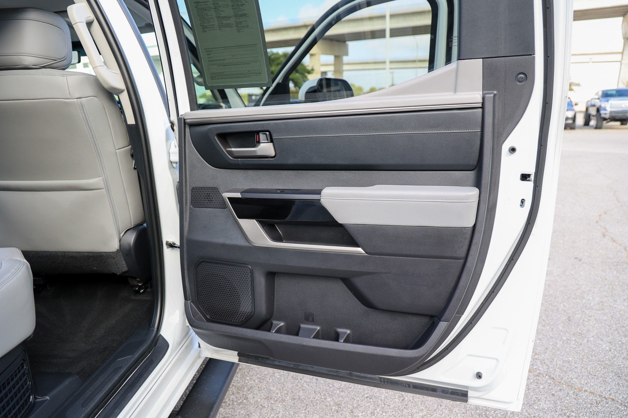 2024 Toyota Tundra i-FORCE MAX Limited Hybrid