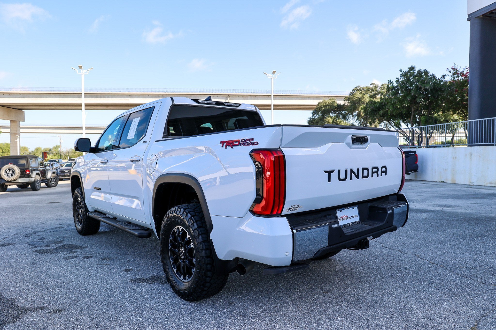 2023 Toyota Tundra SR5