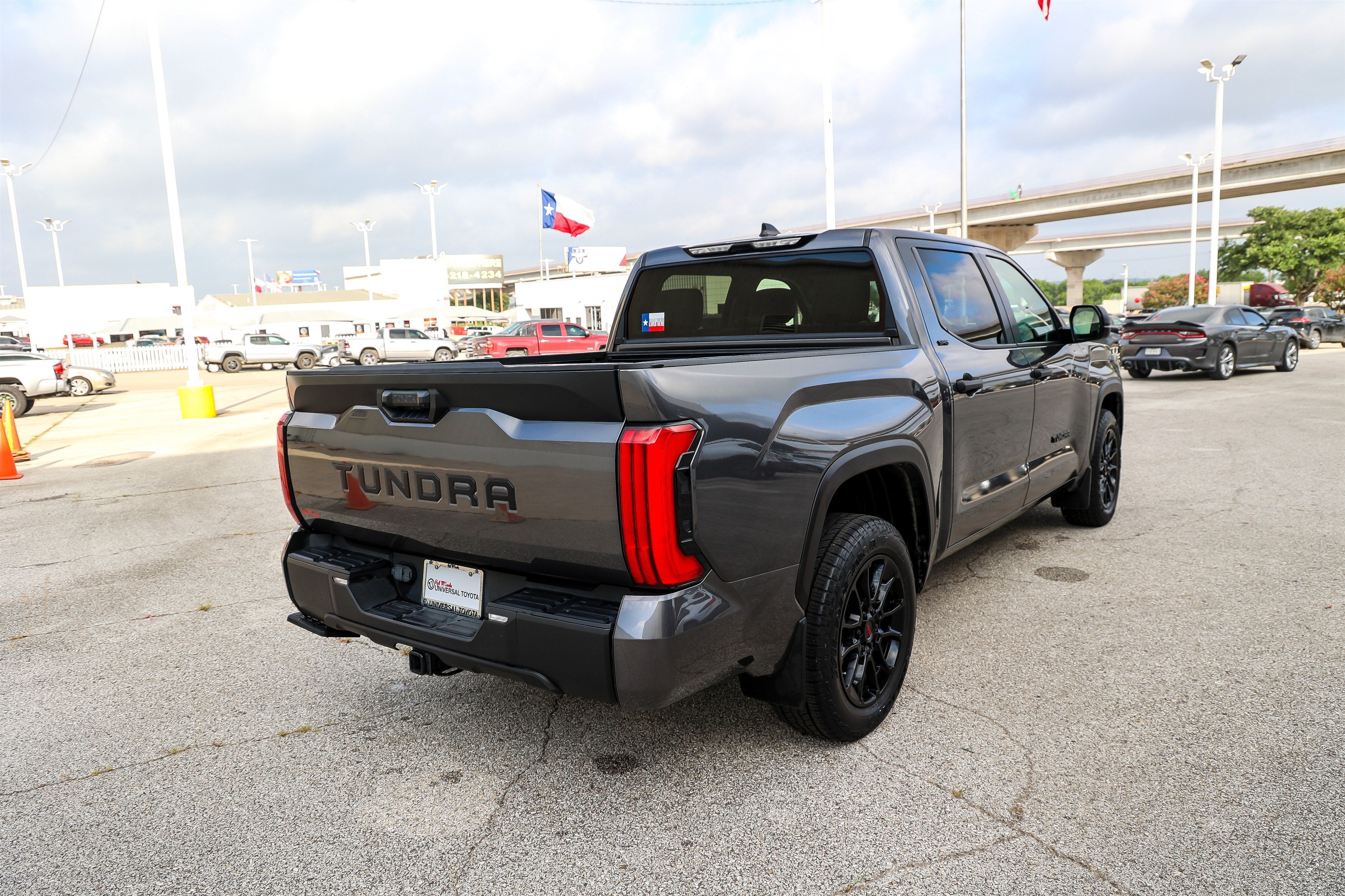 2024 Toyota Tundra SR5
