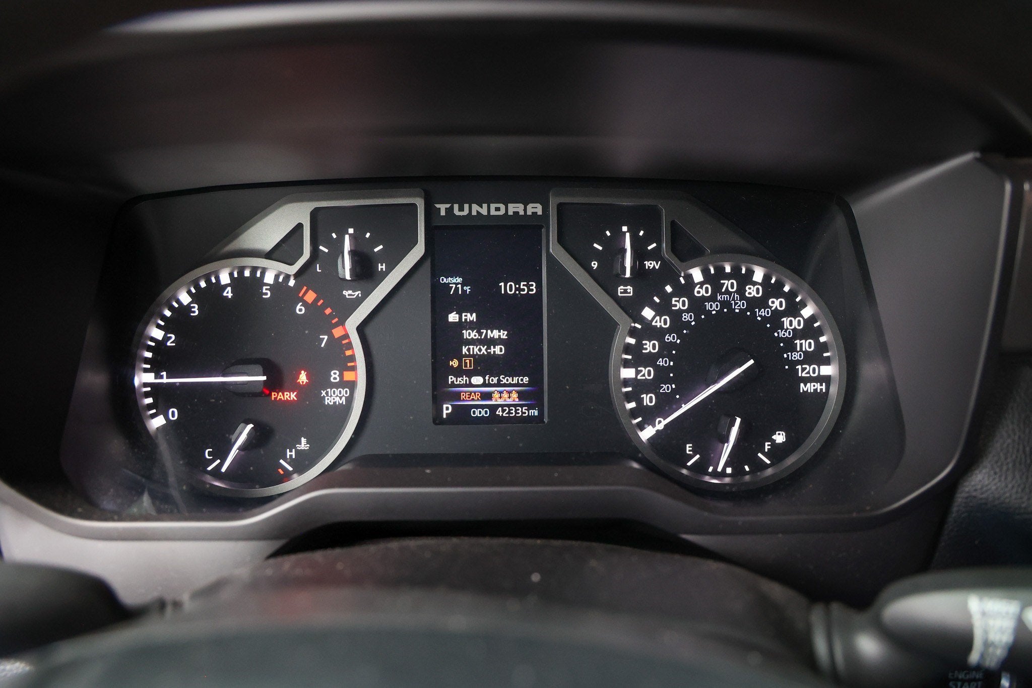 2024 Toyota Tundra SR5