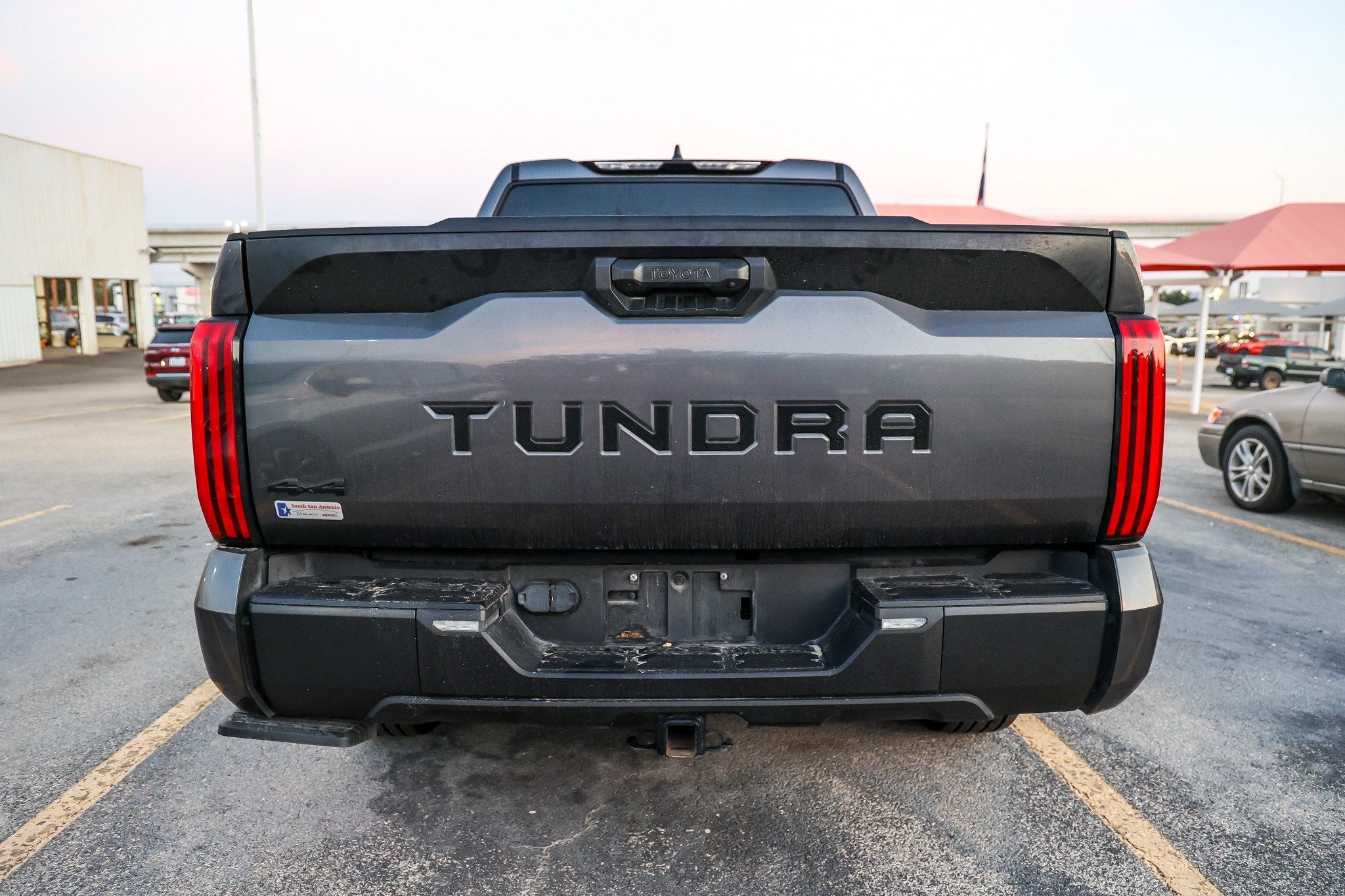 2024 Toyota Tundra 4WD SR5