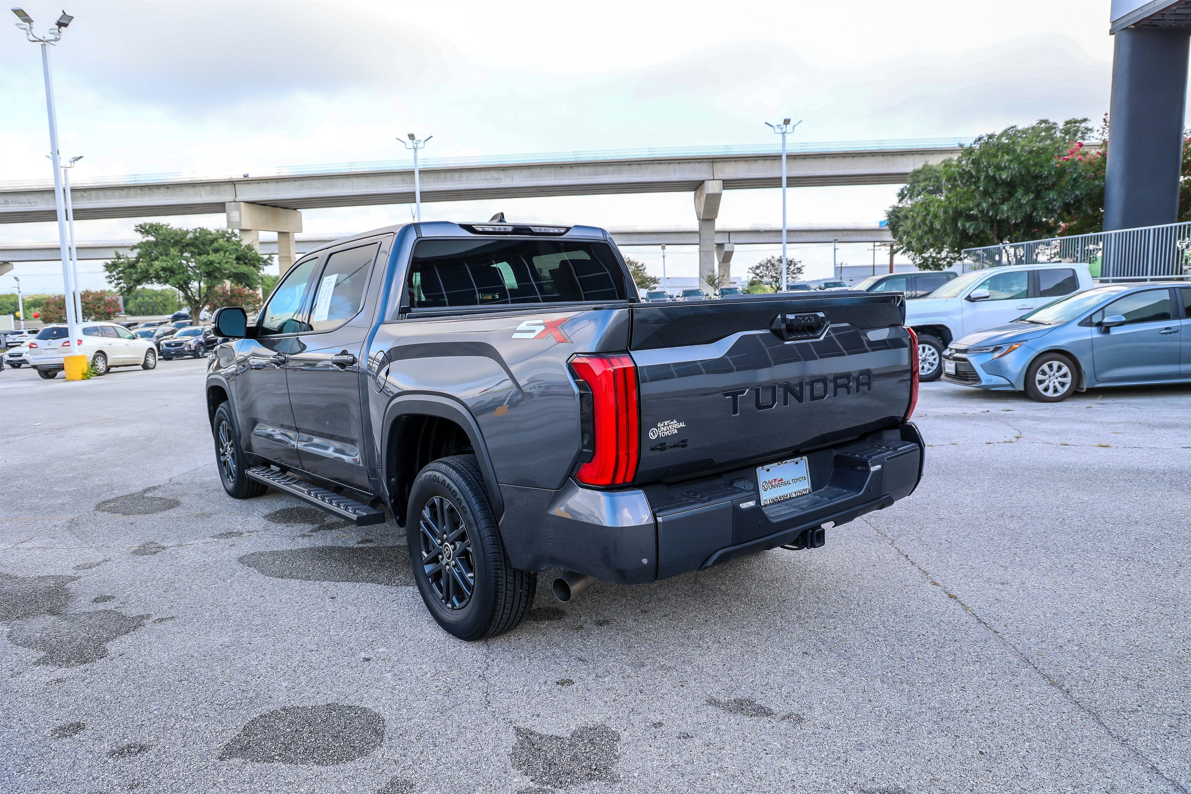 2023 Toyota Tundra SR5
