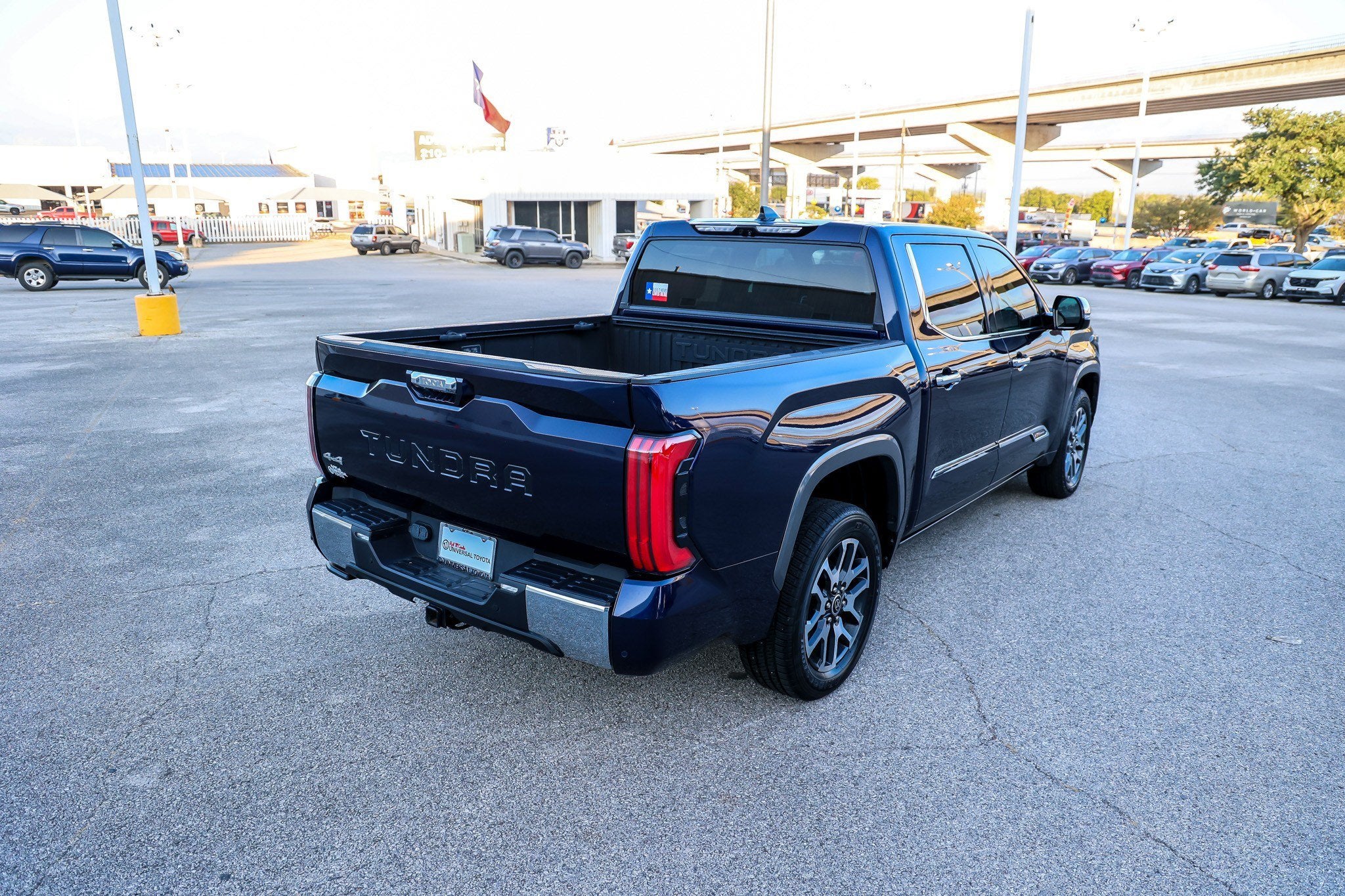 2023 Toyota Tundra i-FORCE MAX 1794 Edition Hybrid